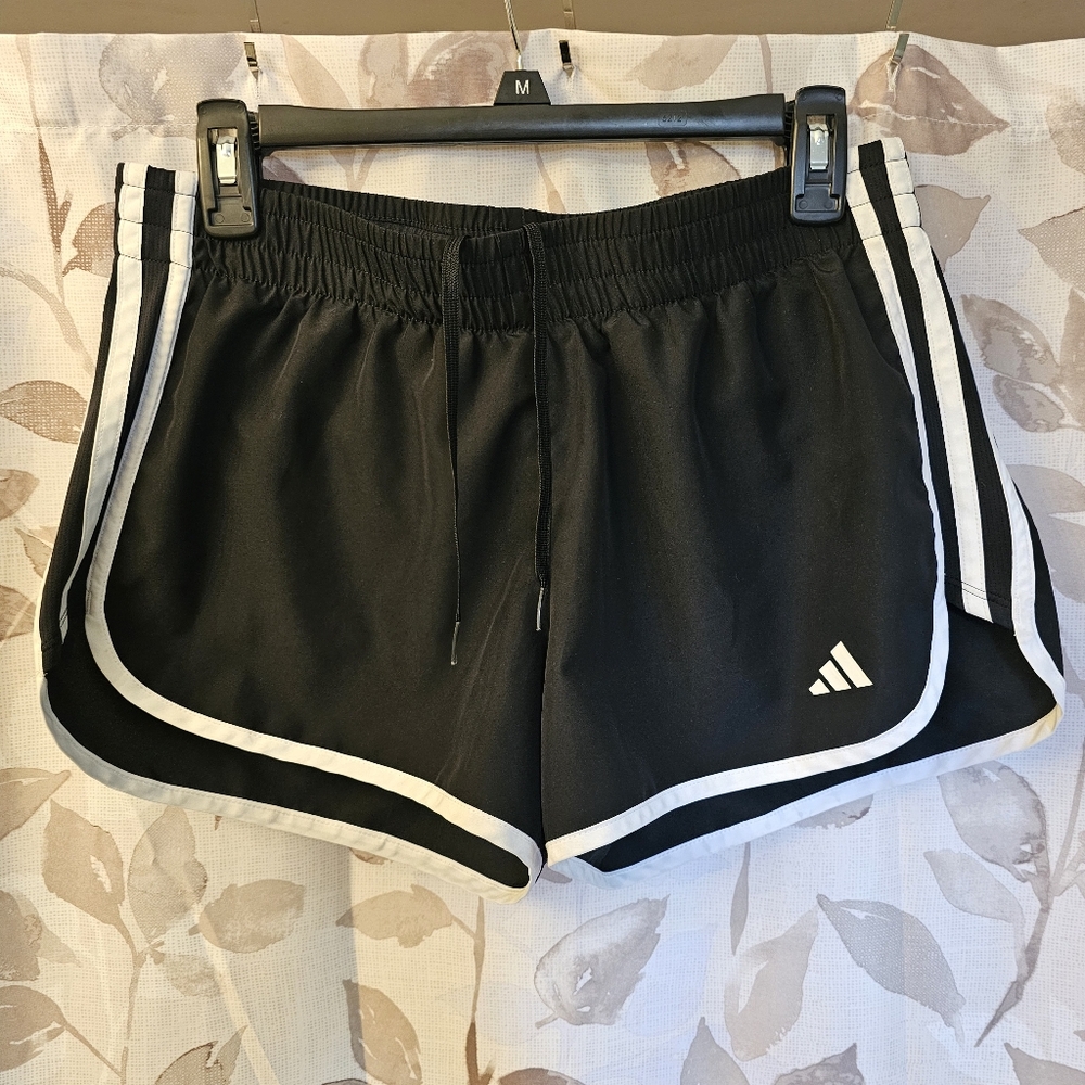 Adidas Aeroready Women's Athletic Shorts Black White Stripe Size Small Excellent